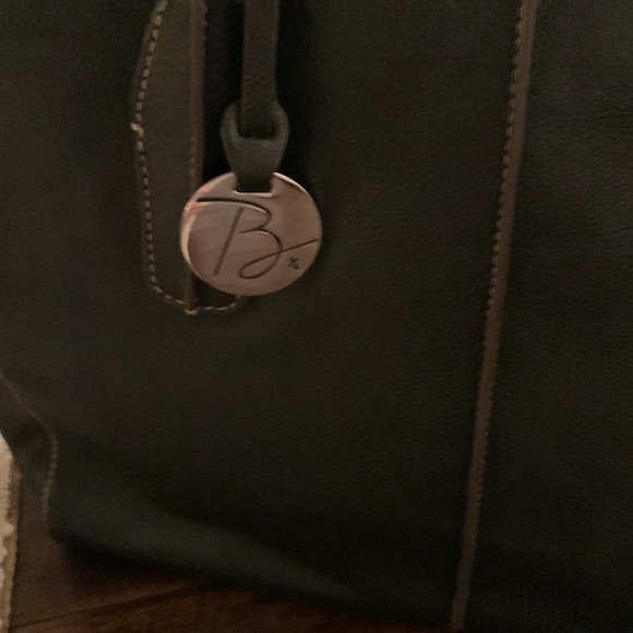 Black leather Borsela by HOBO shoulder bag with tassel pull EUC - Picture 4 of 11